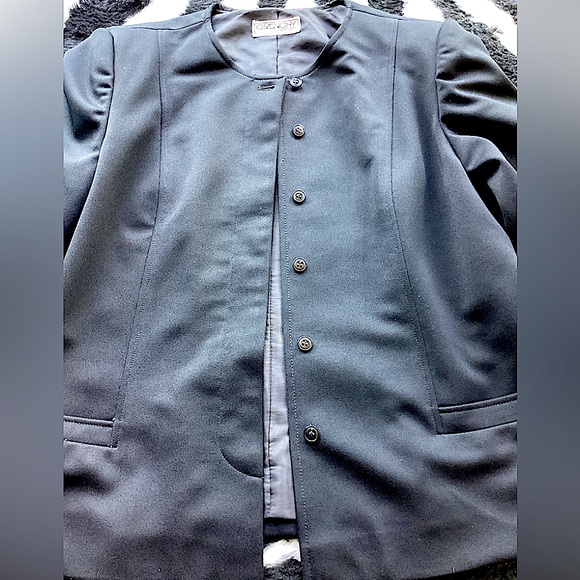 Vintage Givenchy Sport Black Jacket. B2 - Picture 8 of 15